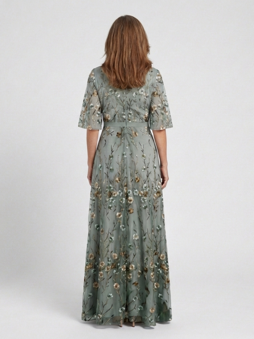 Élodie – Robe Longue Fleurie avec Décolleté en V